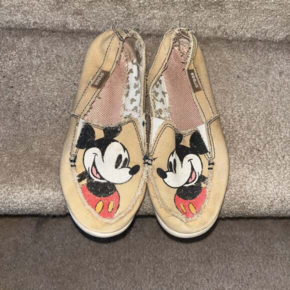 Crocs Disney Mickey Mouse Melbourne Slip On Canvas Flats - Picture 1 of 3